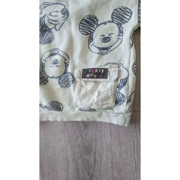 ZARA Mickey Mouse and Friends Disney Sweatshirt sz 3-4 years - Picture 2 of 8